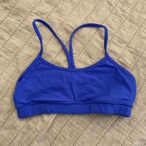 Blue Lululemon sports bra (6)